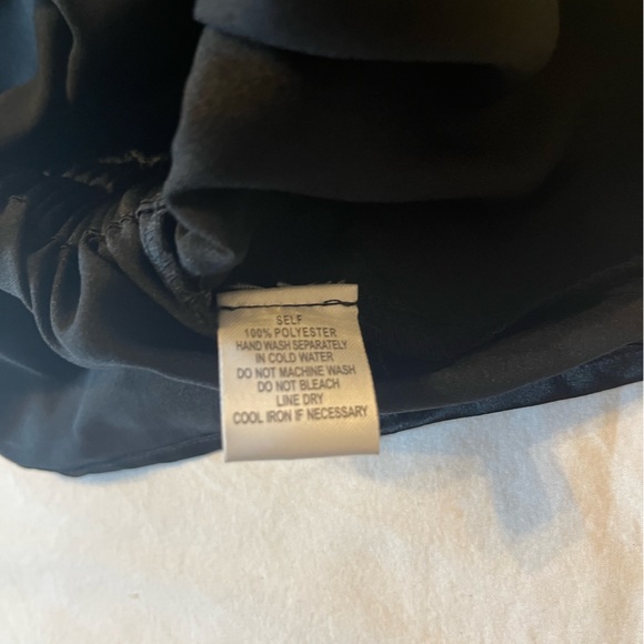 NWT Women’s crop tank top - Picture 5 of 7